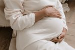 Alertan sobre las barreras que enfrentan las mujeres para acceder a servicios de salud en RD