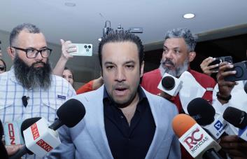 Dejan detenido a Jochi Gómez tras varias horas de interrogatorios en la Procuraduría
