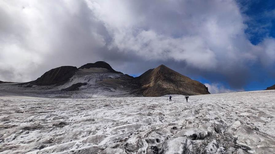 Vuelve a disminuir el volumen de los glaciares suizos tras dos años complicados