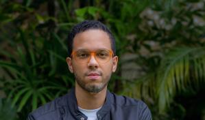 Jesús Guerrero sigue su apuesta al pop con Justo y Necesario