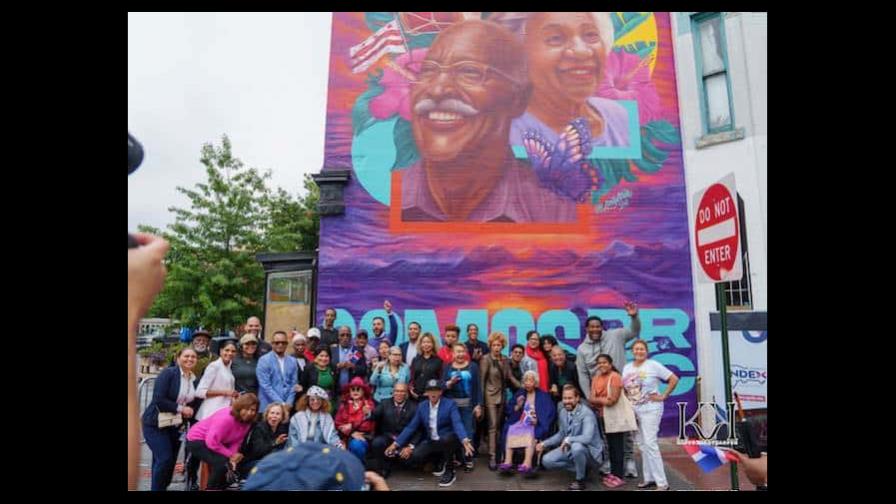 La embajada dominicana inaugura primer mural dominicano en Washington