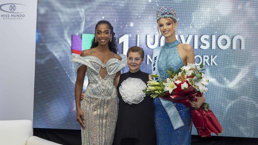 La Miss World 2024, Krystyna Pyszkova, visita República Dominicana