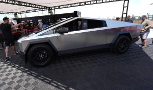 Tesla emite quinto retiro para el nuevo Cybertruck, ahora por cámara retrovisora