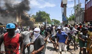 Gobierno haitiano, en alerta tras ataque de bandas armadas que dejó más de 70 muertos