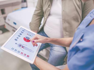 La lucha de familia de Santiago por medicamento de alto costo