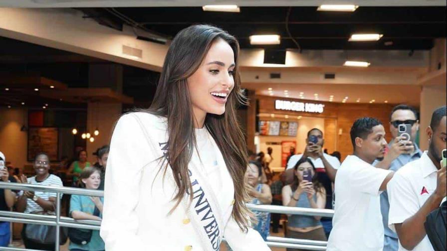 La Miss Cuba Universo Marianela Ancheta se encuentra de visita en República Dominicana