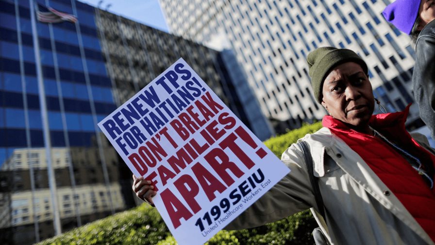 Seguridad Nacional de EE. UU. discrepa fallo que bloquea cancelación del TPS para haitianos