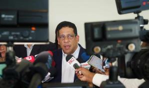 Juristas afirman que Carlos Pimentel será "juez y parte" en Alianzas Público-Privadas