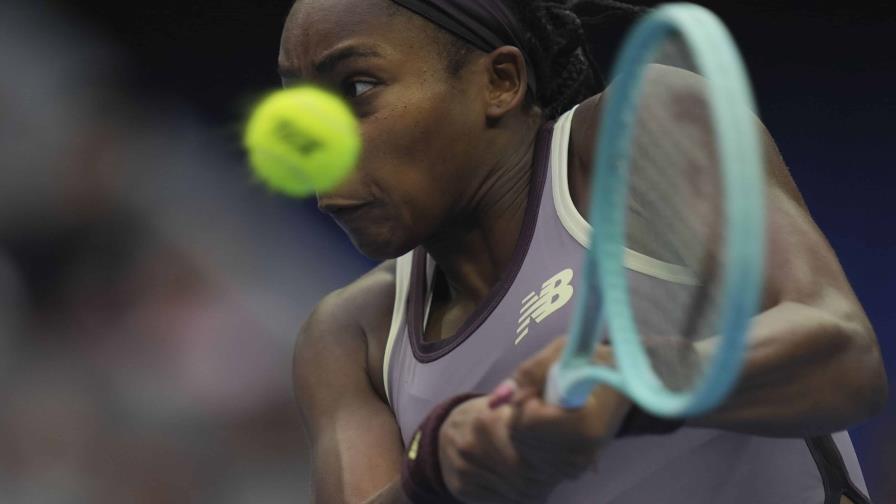 Gauff remonta para vencer a Badosa y enfrentará a Muchova en la final de Beijing