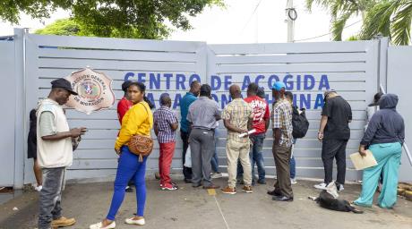 Regreso de migrantes a su pa&iacute;s gana terreno en Europa y Rep&uacute;blica Dominicana