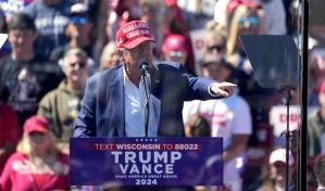 Trump vuelve a atacar a los migrantes indocumentados en el estado clave de Wisconsin