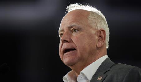 Ex compa&ntilde;ero de f&oacute;rmula de Kamala Harris abandona carrera por tercer mandato en Minnesota