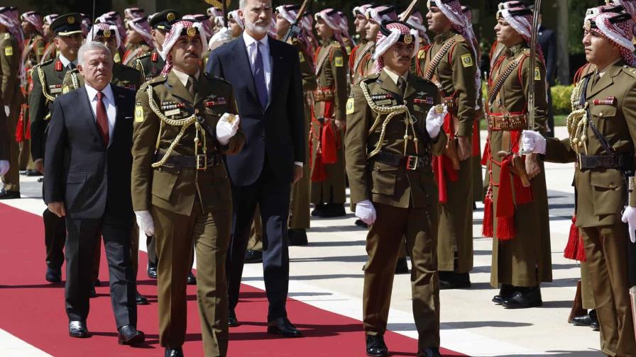 Felipe VI cree inaceptable que se acabe con vidas mientras se redibujan fronteras