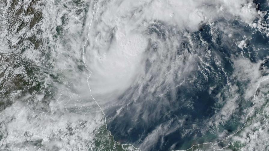 Milton se convierte en huracán y se fortalecerá hasta impactar en Florida el miércoles