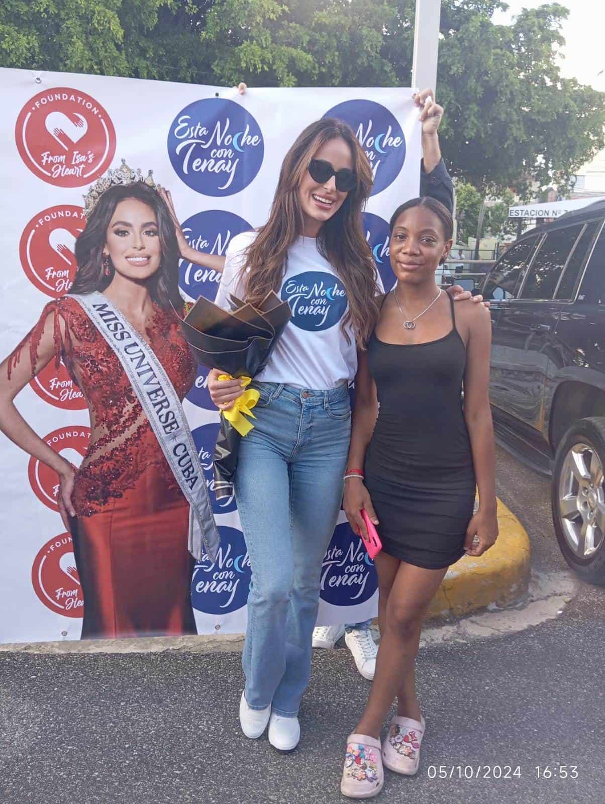 Miss Cuba Universo 2024 tuvo un encuentro muy cercano con los jóvenes del barrio.