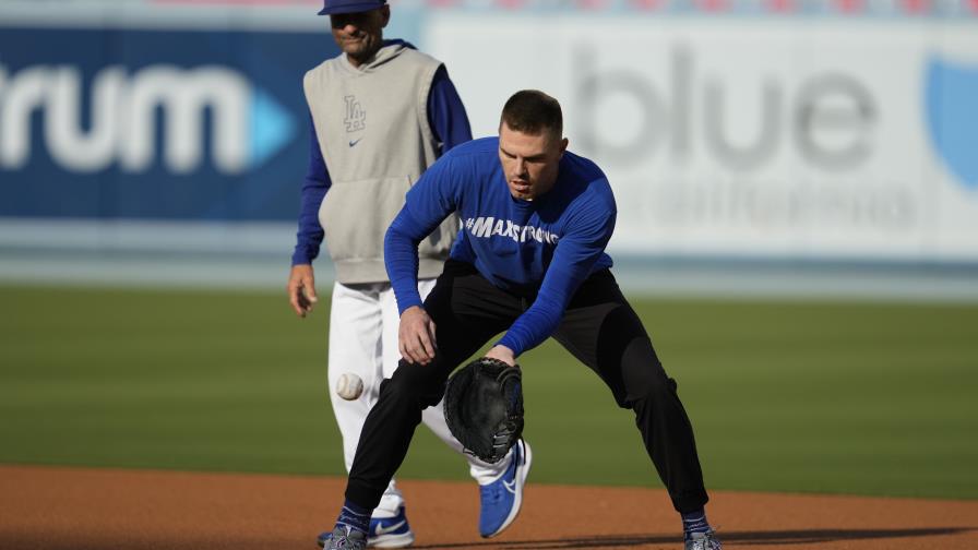 Dodgers esperan que Freddie Freeman regrese a la alineación para el Juego 3 contra Padres