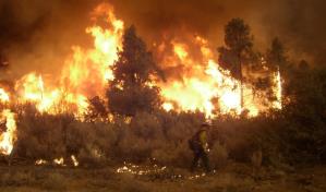 Incendios forestales dejan un muerto en Dakota del Norte
