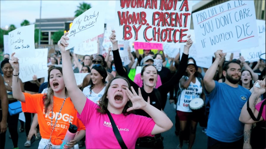 Mujeres de Latinoamérica advierten a votantes en EE.UU. de los efectos del veto al aborto