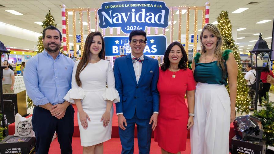 Sirena  recibe la Navidad y deja abierta su feria de bebidas