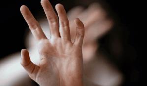 Un cirujano franc&eacute;s acusado de 299 violaciones o agresiones ser&aacute; juzgado en 2025