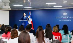 Ministro Atallah anuncia que se crearán más Centros de Rehabilitación Psicosocial