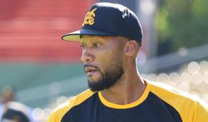 Amir Garrett del basket de la NCAA, a la MLB, al béisbol invernal con las Águilas