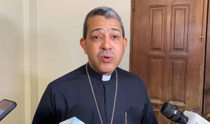 Obispo de Santiago afirma que se debe controlar el gasto público para que la reforma sea eficiente