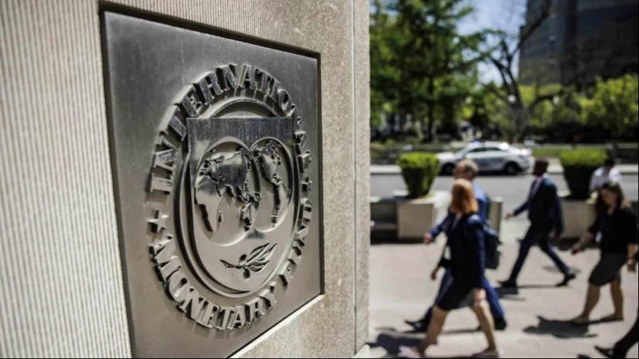FMI reducirá un 36 % el costo de los préstamos que concede a los países más endeudados FMI reducirá un 36 % el costo de los préstamos que concede a los países más endeudados