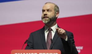 El nuevo gobierno laborista británico presenta una revisión de los derechos de los trabajadores