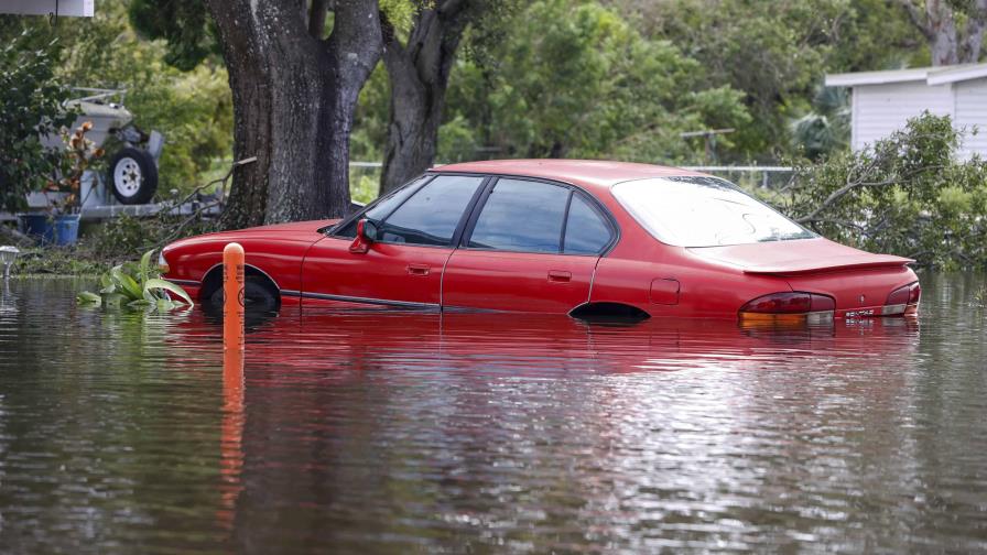Aunque Milton ya se fue, dejó a millones sin electricidad y al menos 6 muertos en Florida Aunque Milton ya se fue, dejó a millones sin electricidad y al menos 6 muertos en Florida
