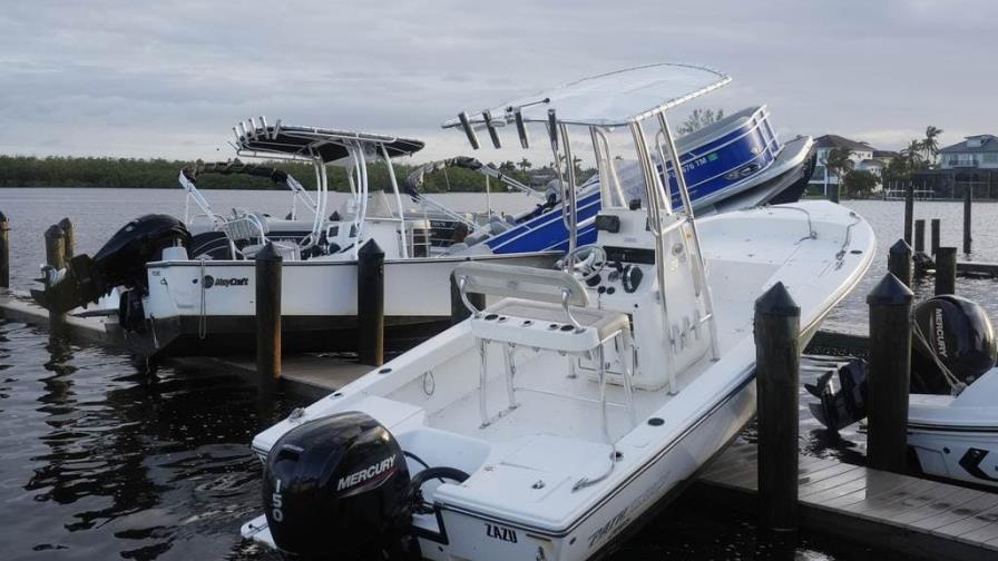 El huracán Milton baja a categoría uno y se aleja de la península de Florida