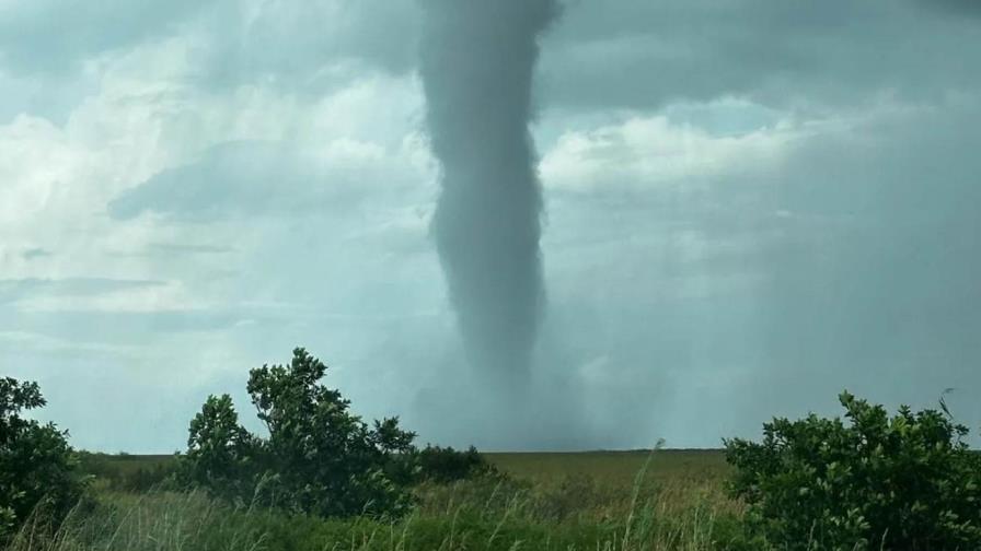 Tornados de giro rápido, la sorpresa mortal en Florida antes de que llegara Milton Tornados de giro rápido, la sorpresa mortal en Florida antes de que llegara Milton