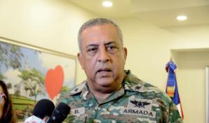 Agreden a dos agentes de Migración; uno fue atacado a machetazos