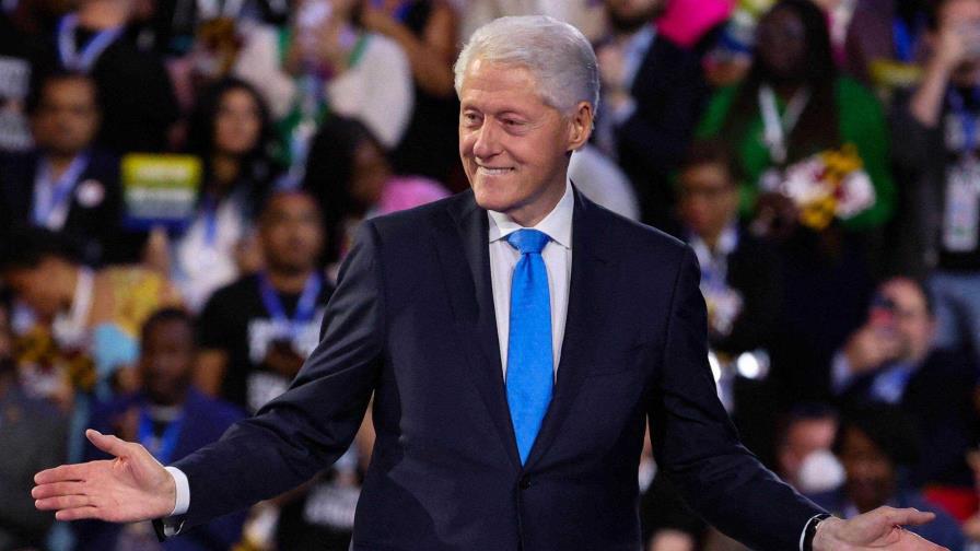 Bill Clinton también entra en la escena electoral en ayuda de Harris