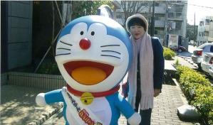 Muere la actriz de doblaje que dio voz a Doraemon a los 90 años