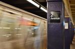 Hombre que perdió un brazo y una pierna tras caer a las vías del tren de NY recibirá US$90 millones