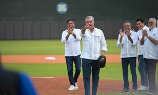 Presidente Abinader reinaugura el Estadio José Briceño en Puerto Plata