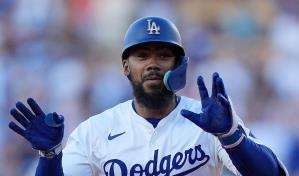 Serpiente visita el dugout de los Dodgers en derrota ante Mets