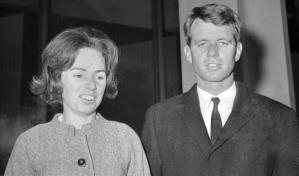 Familia Kennedy se despide en su funeral a Ethel Kennedy, que murió el jueves a sus 96 años