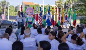 Develan mural en honor a la Copa Mundial Femenina Sub-17 en el Malecón