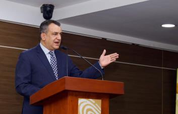 La nueva cédula y un edificio para el registro civil, entre los objetivos de Román Jáquez