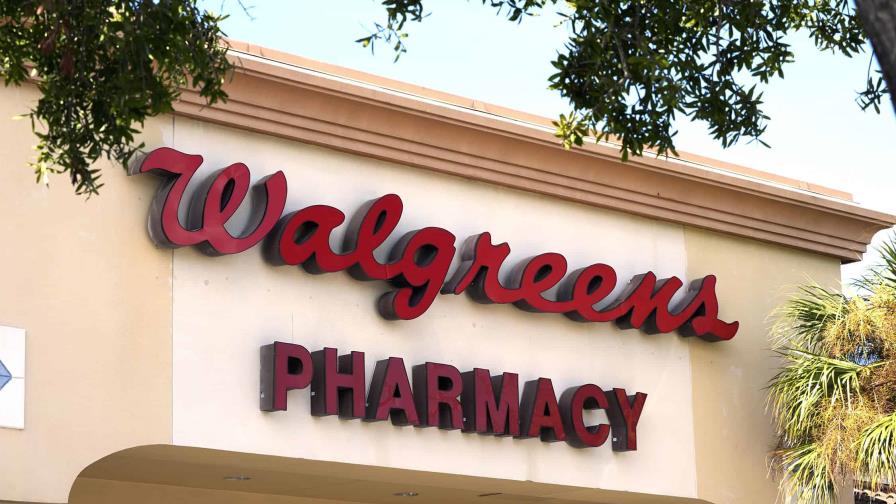 Walgreens anuncia un plan para cerrar 1,200 farmacias