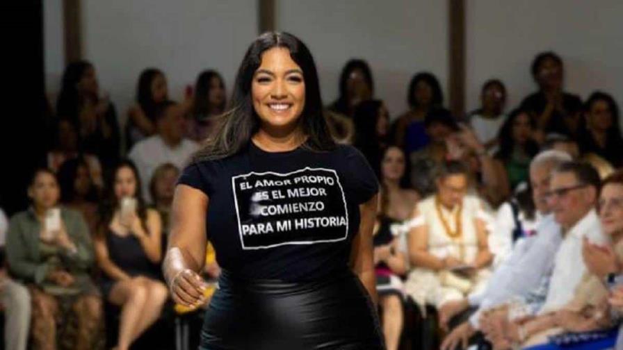 Modelos de talla grande celebran sus curvas en el RD Fashion Week 2024