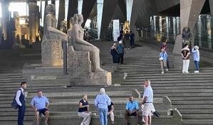 Museo que exhibe más de 100,000 tesoros antiguos de Egipto abre sus puertas a modo de prueba