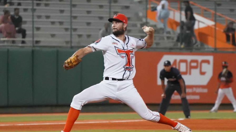 Toros anuncian rotación y titulares para el día inaugural; Matt Dermody irá el primer día Toros anuncian rotación y titulares para el día inaugural; Matt Dermody irá el primer día