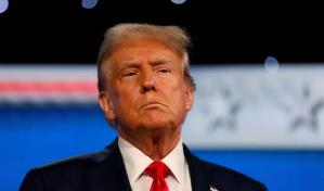 Donald Trump llama enemigos internos a los demócratas Nancy Pelosi y Adam Schiff
