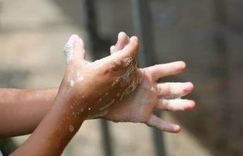 Unicef: El lavado correcto de manos puede reducir las enfermedades diarreicas hasta en un 30 %