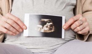 ¿Cómo ayudar a los padres a despedirse de su bebé?