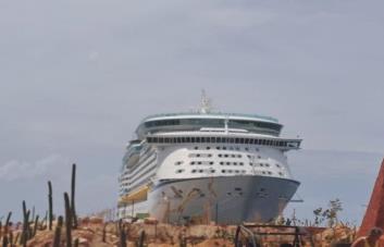 El puerto de Cabo Rojo recibe hasta 14,000 cruceristas en lo que va de año