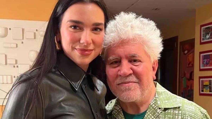 Pedro Almodóvar revela que quiere a Dua Lipa en una de sus próximas películas